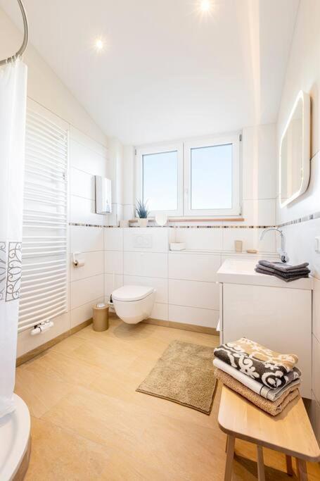 Einfach Schoene Ferienwohnung Backnang Buitenkant foto